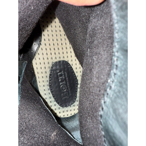 Born Womens Size 8M Black Leather Moto Biker Ankle Boots Double Buckle Side Zip - Picture 10 of 12